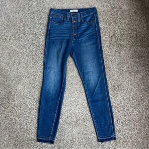 Madewell High Rise Skinny Distressed Hem Jeans, Size 10